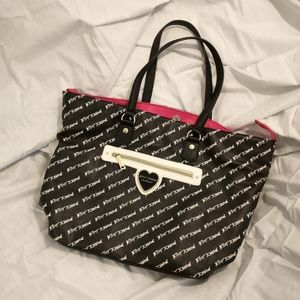 Betsey Johnson Purse (like new)